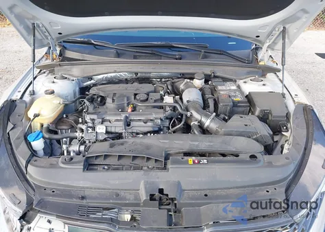 2024 Kia K5 Gt-Line z USA, uszkodzony, nr VIN 5XXG64J26RG244994